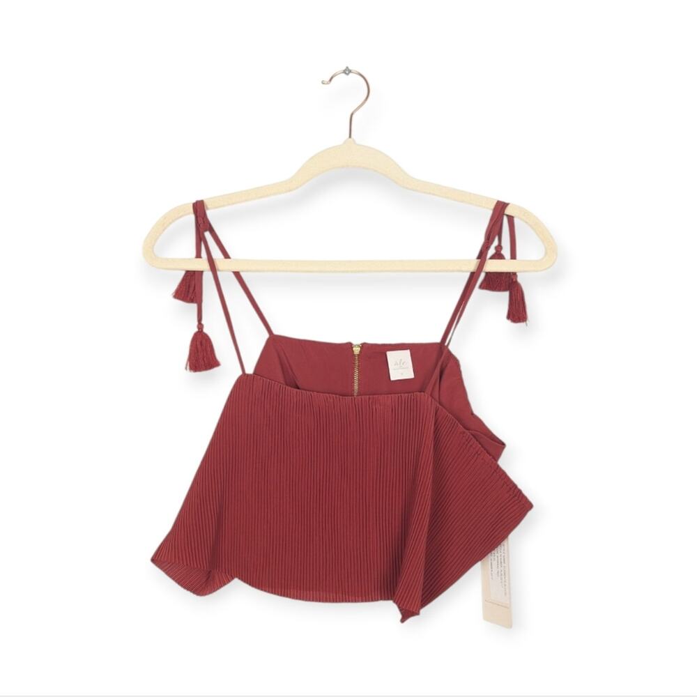 NWT Ále by Alessandra Mineral Red Cropped Clemente Blouse Size S
